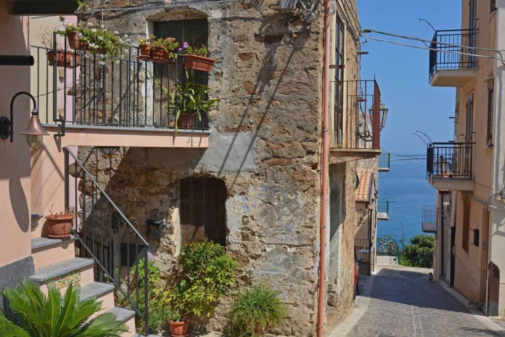 Terrazza Ambrogio Sant'Ambrogio (Sicily) Exterior foto