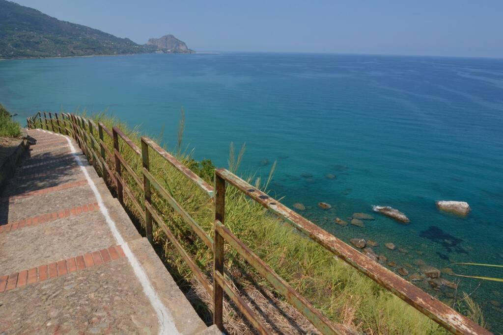 Terrazza Ambrogio Sant'Ambrogio (Sicily) Exterior foto